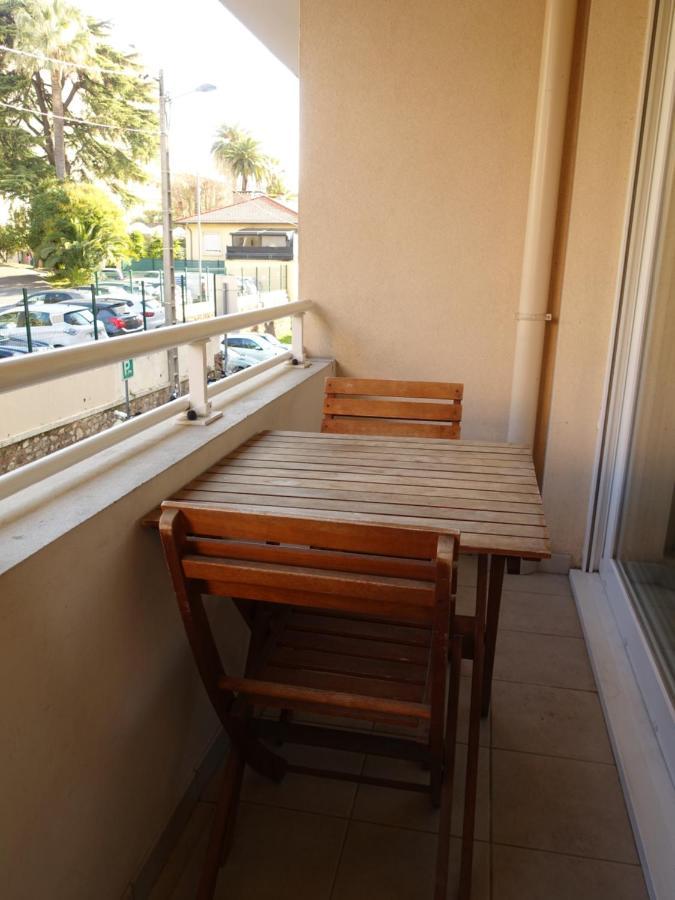 Lovely Appartement With Balcony 5Min Train Station Cannes Exterior photo